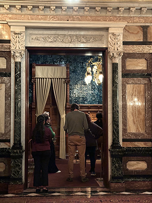 During a guided tour, participants stop and take in the views of the Nickerson Mansion during Evenings for Educators: Photographing Frank Lloyd Wright.