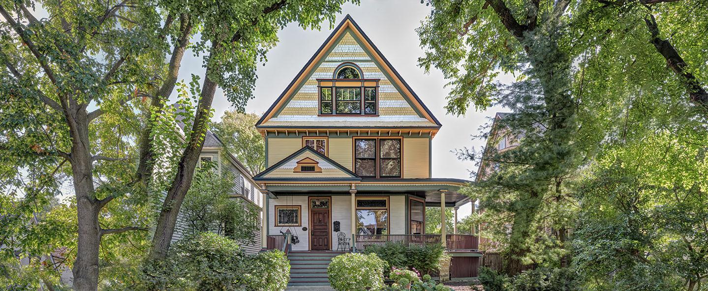 George W. and Lucy Smith I House (1894)